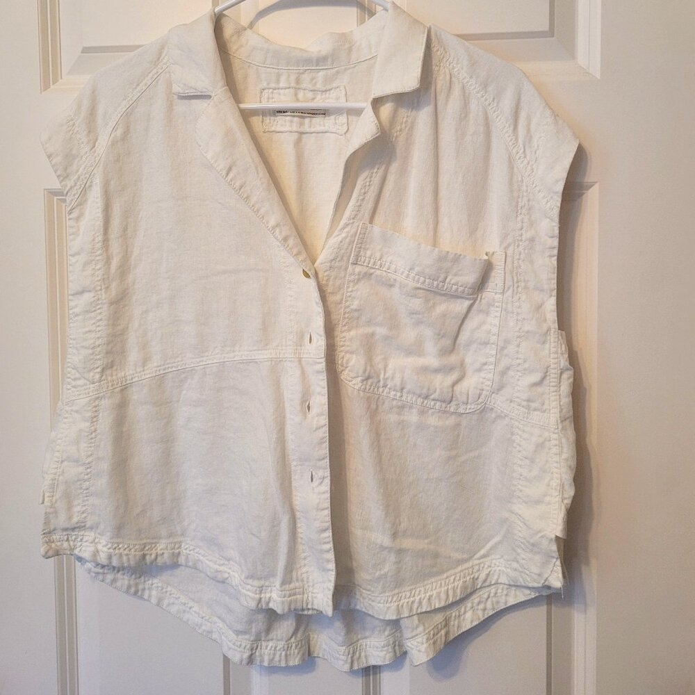 We The Free Cream Sleeveless Button-Front Pocket Shirt